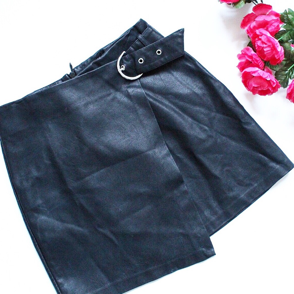 Black faux leather skirt